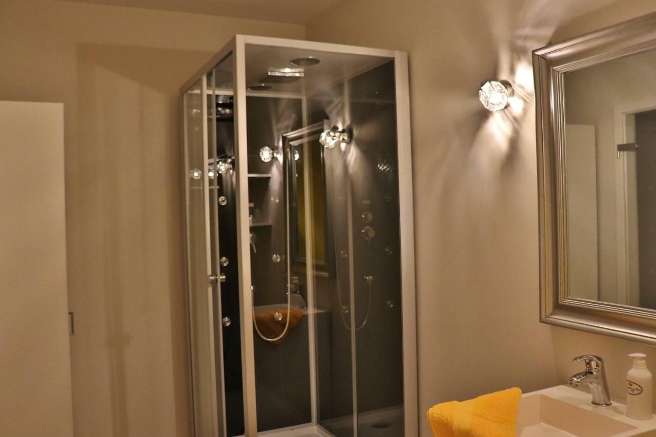 Appartement Zum-Butterstock à Schkopau Extérieur photo