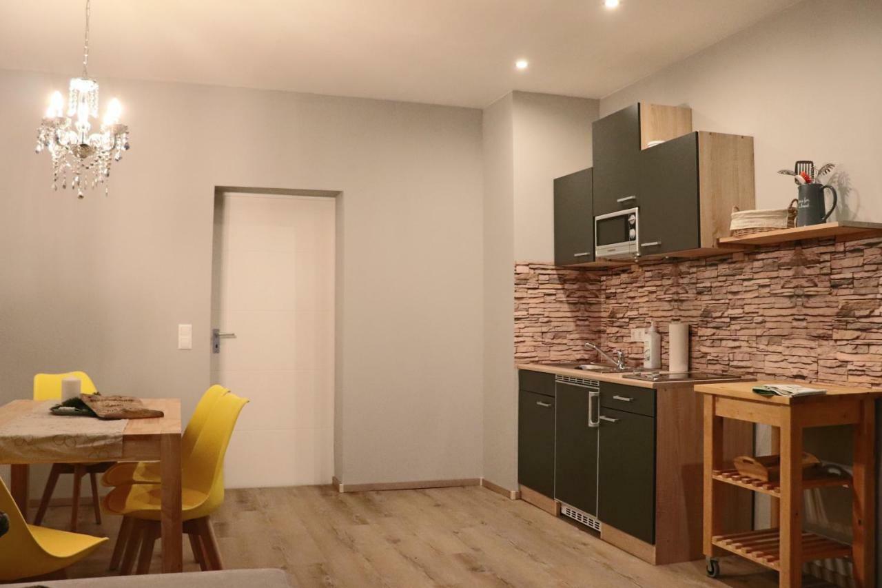 Appartement Zum-Butterstock à Schkopau Extérieur photo
